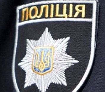 Полицейские разыскивают аферистов, которые выманили у жителей Сумщины более 100 000 гривен