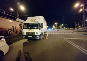 Ребенок попал под грузовик "Новой почты": появилось видео ДТП и новые детали инцидента