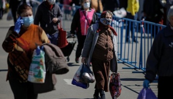 Румыния вводит комендантский час для невакцинированных