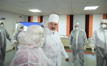 В Беларуси отменили обязательный масочный режим после критики Лукашенко