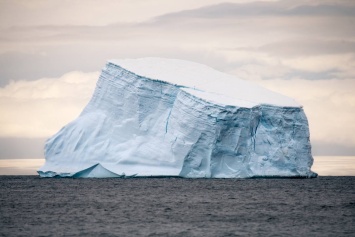 В Швеции спасли ледник от таяния с помощью ткани