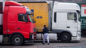 Дефицит дальнобойщиков в Германии: нужны трудовые мигранты и рост зарплат