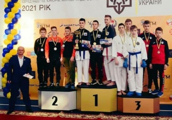 Каратисты Днепропетровщины стали призерами чемпионата Украины