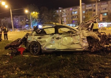"Заявили об угоне машины после аварии": в полиции рассказали детали о ДТП на Одесской