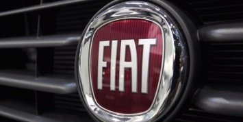 Fiat показал два новых микроавтобуса на платформе Peugeot