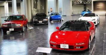 Toyota добавила в свой музей автомобиль Honda NSX
