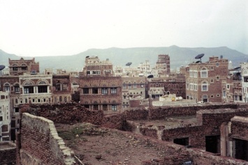 В Йемене погибли люди из-за атаки по школе и храму