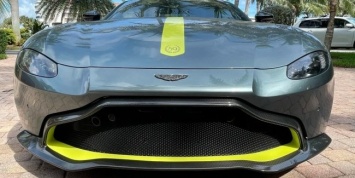 Таких больше не будет: на продажу выставлен Aston Martin Vantage AMR