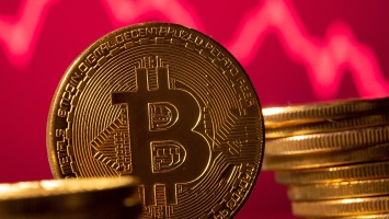 Стоимость Bitcoin снизилась до 60 тысяч долларов