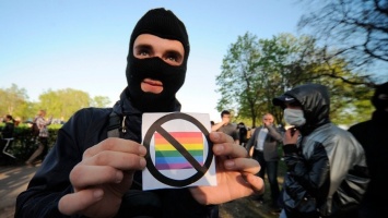 В Украине гомофоба судили за нападение на парней: какой реальный срок он получил