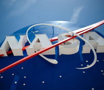 Четвертая миссия SpaceX: NASA выбрало астронавтов