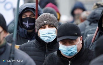 Использование масок вдвое снижает риск заражения коронавирусом, - исследование