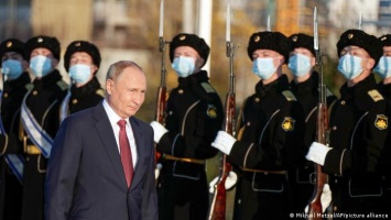 Комментарий: Почему Путин вновь вспомнил о "русском мире"