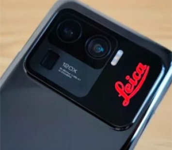 Xiaomi представит компактный смартфон с улучшенной камерой