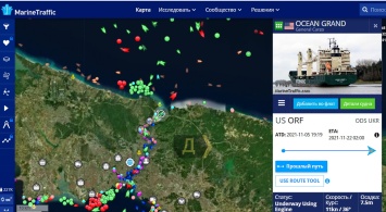 Американский сухогруз с новыми катерами ВМСУ вошел в Черное море
