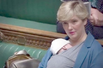 В парламент без детей - британскую депутатку не пускают на работу с младенцем