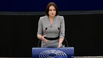 Тихановская рассказала евродепутатам, как бороться с "вирусом" Лукашенко