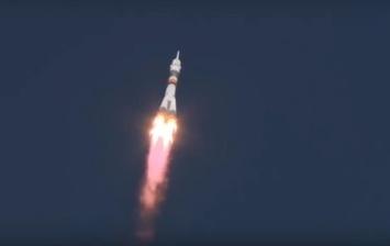 Россия запустила ракету Союз с военным спутником