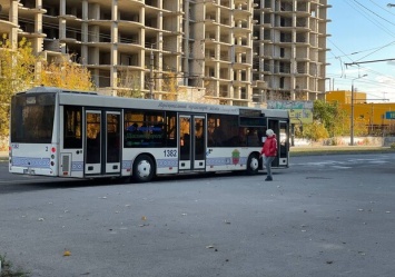 В Запорожье утвердили новый автобусный маршрут с Правого берега