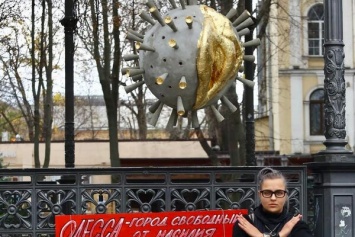 В Одессе активисты установили пикантный арт-объект