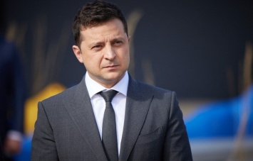 Зеленский ответил на петицию о запрете россиянам въезда в Украину