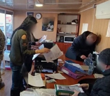Полиция пресекла незаконную торговлю сертификатами от Covid-19 в Закарпатской области