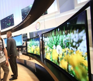 Samsung увеличит производство OLED-панелей