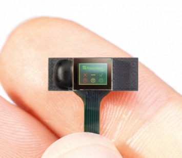 Представлен многоцветный микродисплей OLED с минимальным энергопотреблением