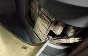 В поезде Киев - Вена снова нашли контрабандные сигареты