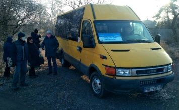На Луганщине запустили автобус в прифронтовой хутор Вольный