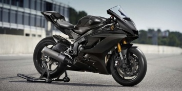 Трековые суперспорты Yamaha R6 RACE и Yamaha R6 GYTR