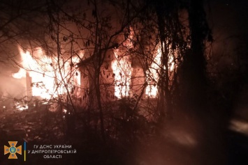 В Кривом Роге в горящем заброшенном здании обнаружено обгоревшее тело мужчины