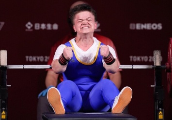 Украинка Марьяна Шевчук установила мировой рекорд на чемпионате по пауэрлифтингу