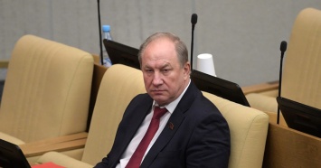 В РФ депутат-коммунист Рашкин стал обвиняемым по делу об убийстве лося
