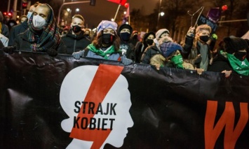 В Сейме Польши пытаются продвигать проект о полном запрете абортов