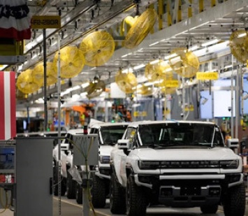 General Motors построит катодный завод в Северной Америке для создания электромобильных батарей