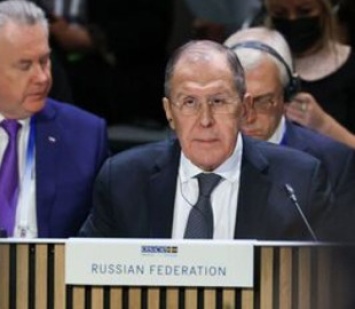 Лаврова потроллили из-за фото с заседания ОБСЕ: главе МИД РФ выбрали "особое" место в зале