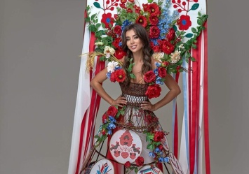 Национальный костюм днепрянки Анны Неплях заподозрили в плагиате