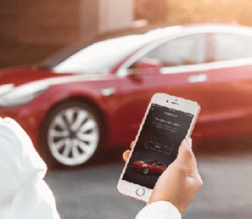 В приложении Tesla засветились будущие функции, связанные с совместным доступом к авто