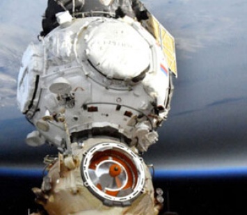 "Завораживающее зрелище": Астронавты МКС засняли полное солнечное затмение