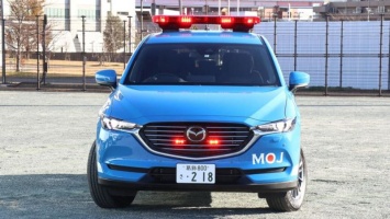 В сети показали «командирский» кроссовер Mazda CX-8 для Минюста Японии