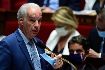 Во Франции топ-чиновника осудили на шесть месяцев условно за неполную декларацию