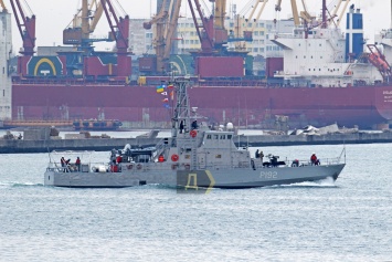 Военно-морские силы Украины получат еще два американских катера типа "айленд"