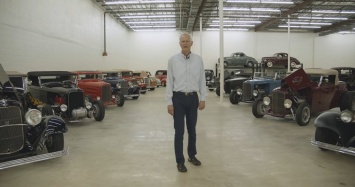 Как выглядит самая большая в мире коллекция раритетных Ford (видео) | ТопЖыр