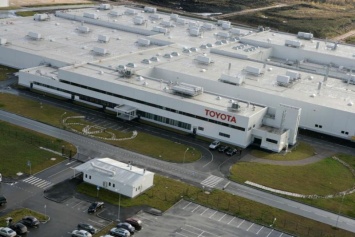 Toyota сорвала выпуск 9 тыс. автомобилей из-за срыва поставок электроники
