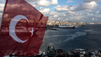 Турция успешно испытала первый в мире дрон с лазерным оружием