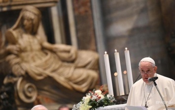 Папа Римский поддержал "дорогую" Украину