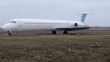 В Киеве выставили на продажу 2 пассажирских самолета: сколько стоят