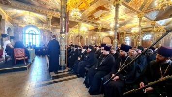 Киевская епархия УПЦ в 2021 году в цифрах: 397 приходов, 829 клириков, 1189 монаха
