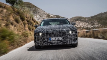 BMW вновь дразнит новым электрическим седаном BMW i7 (ВИДЕО)